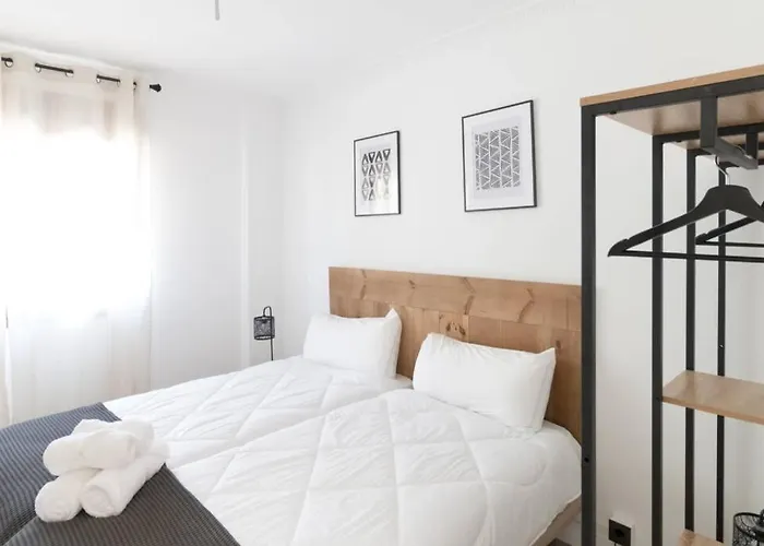 Town Hall アパート *